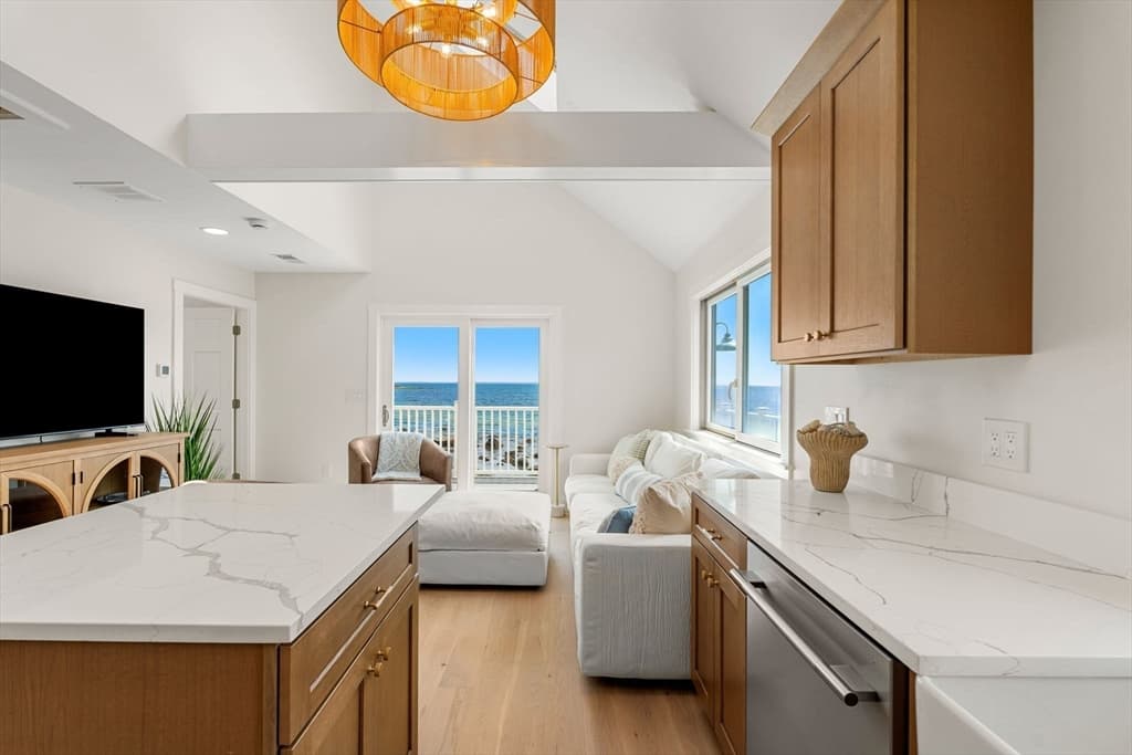 4 Union Ave, Mattapoisett MA 02739 photo 10