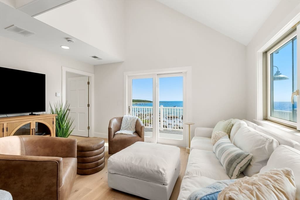 4 Union Ave, Mattapoisett MA 02739 photo 11