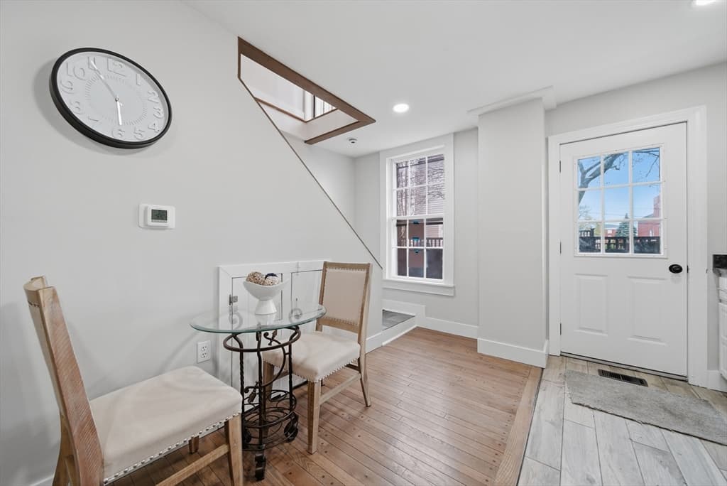 68 Pleasant St # 3, Newburyport MA 01950 photo 6