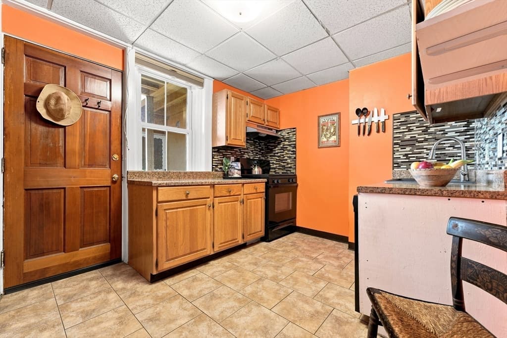 41 Chatham St # 5, Worcester MA 01609 photo 13