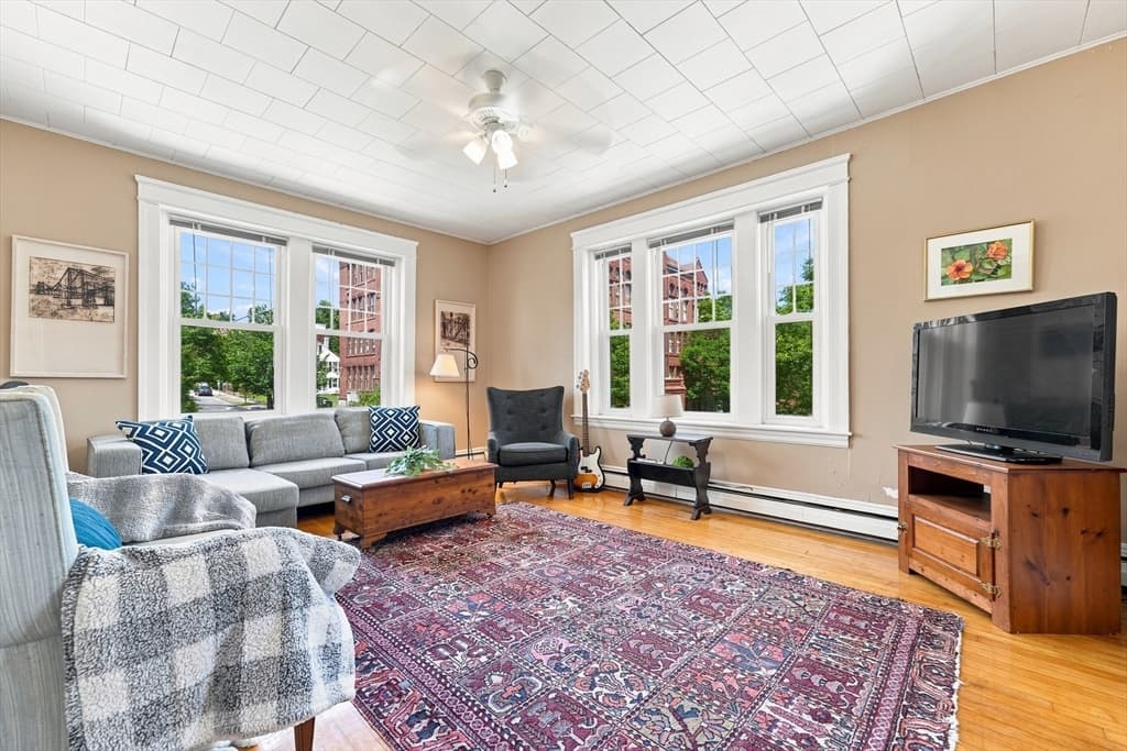 41 Chatham St # 5, Worcester MA 01609 photo 9