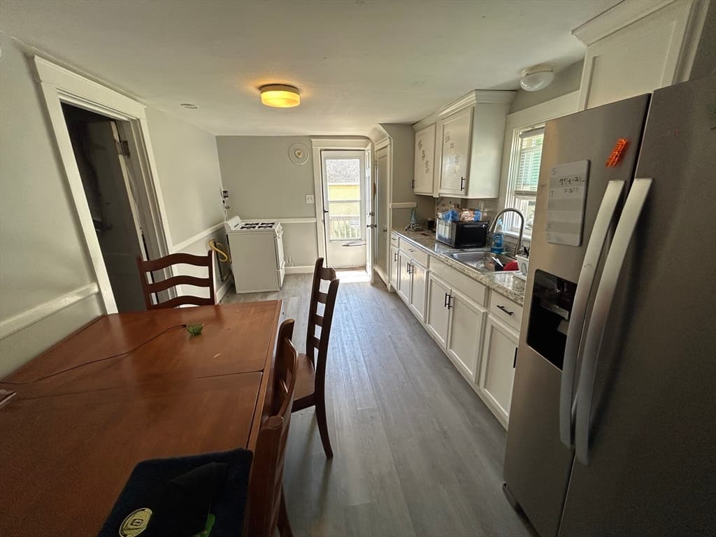 89 Mill St, Worcester MA 01603 photo 8