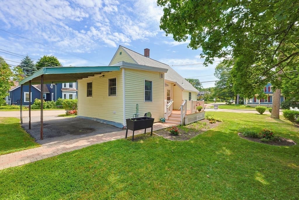 98 Pleasant St, Franklin MA 02038 photo 22