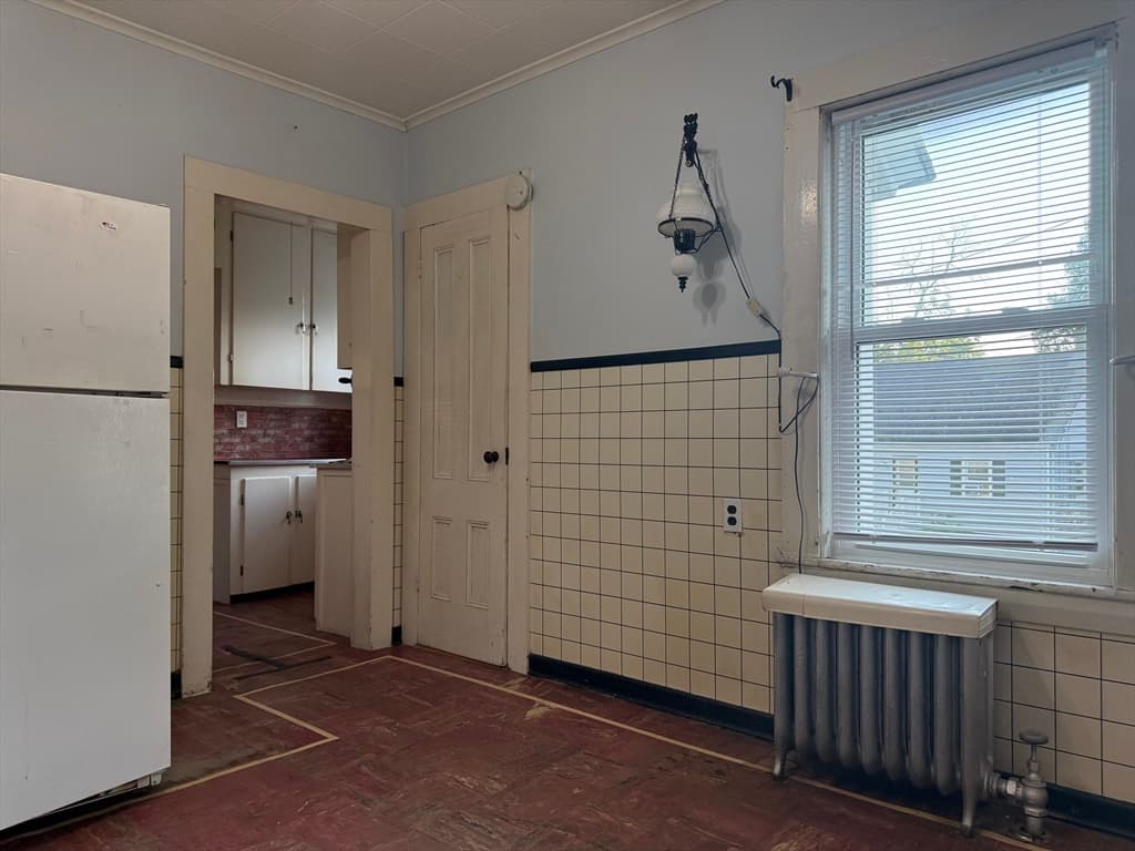 160 Hampshire St, Lowell MA 01850 photo 7