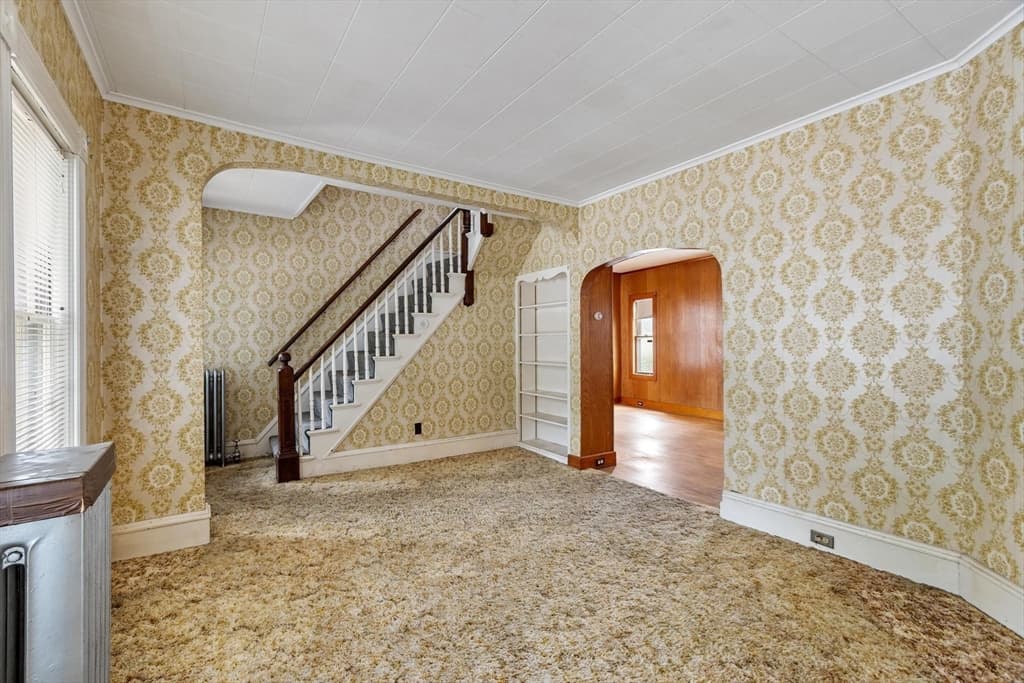 160 Hampshire St, Lowell MA 01850 photo 9