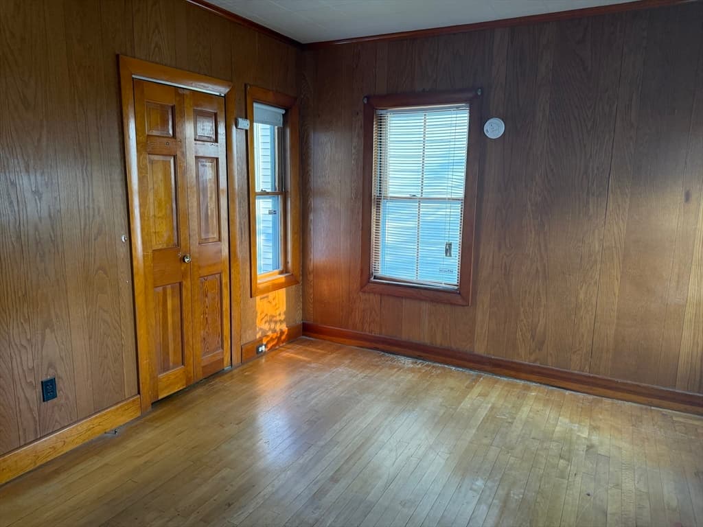160 Hampshire St, Lowell MA 01850 photo 10