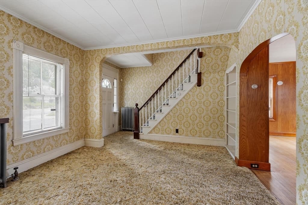 160 Hampshire St, Lowell MA 01850 photo 8