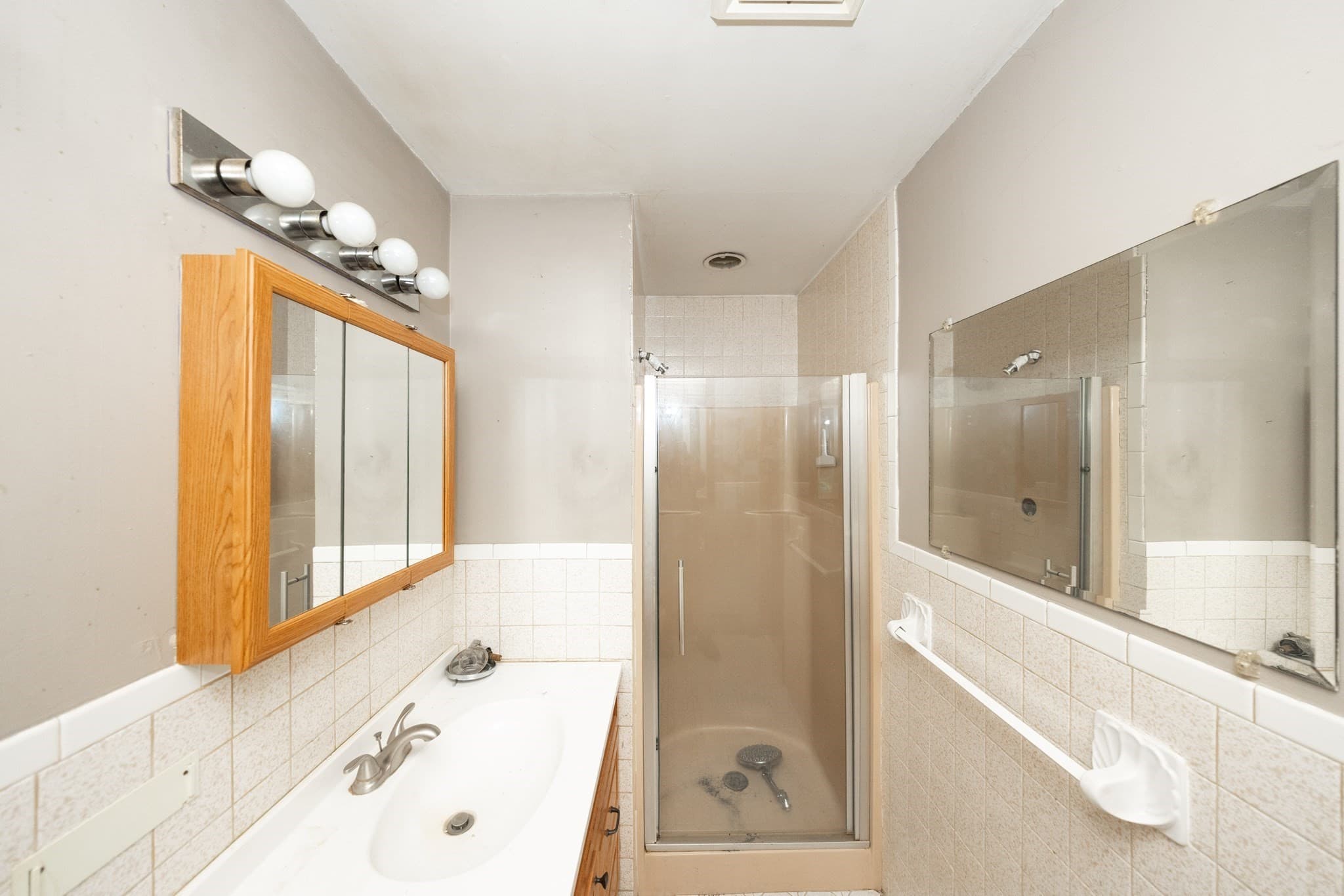 Single Family Residence at 426 Cronin Rd, Warren MA 01585, Warren, photo 17 of 27
