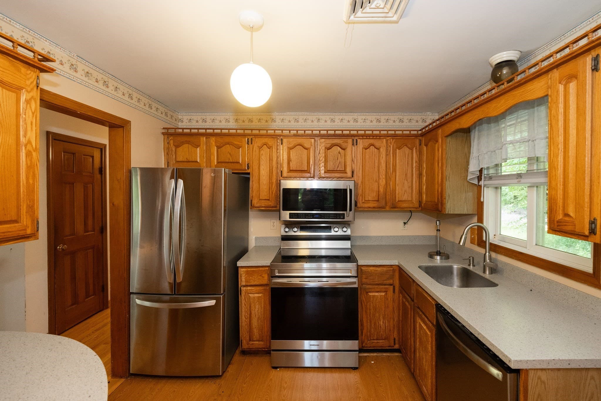 Single Family Residence at 426 Cronin Rd, Warren MA 01585, Warren, photo 7 of 27