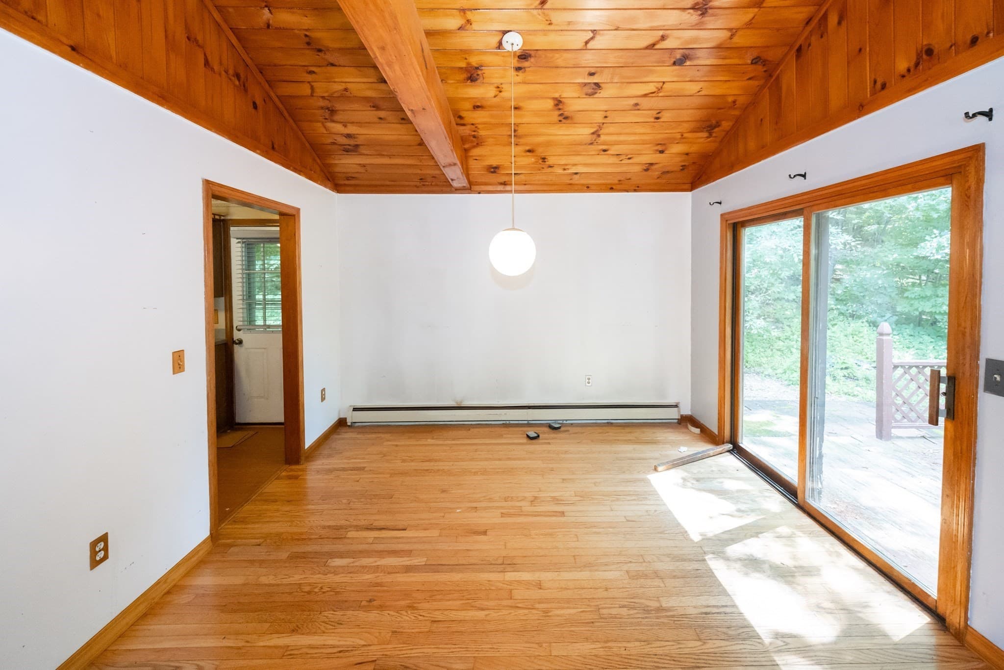 Single Family Residence at 426 Cronin Rd, Warren MA 01585, Warren, photo 9 of 27