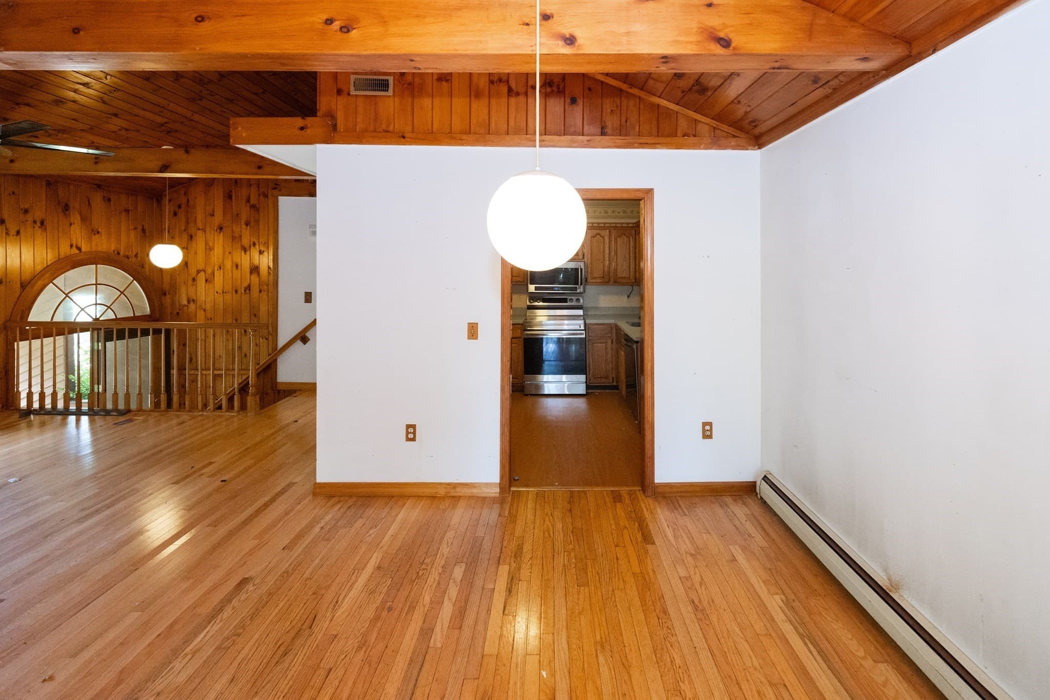 Single Family Residence at 426 Cronin Rd, Warren MA 01585, Warren, photo 4 of 27