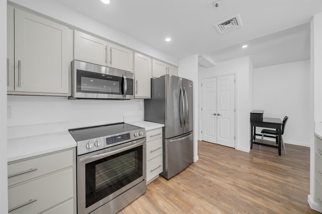 148 Main St # A413, North Andover MA 01845 photo 6