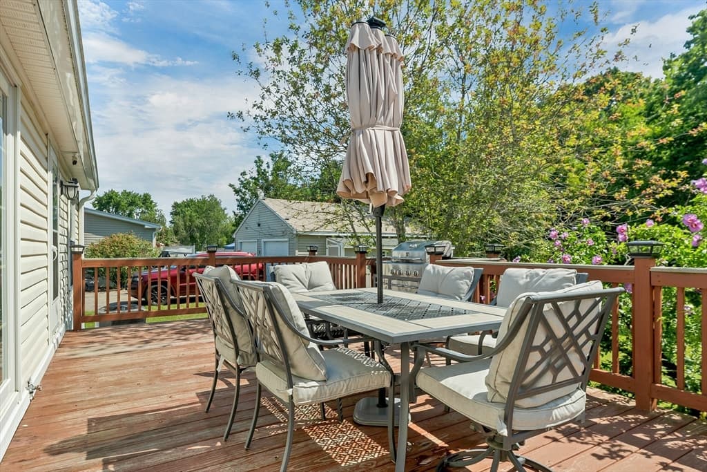 7 Cammett Drive, Raymond NH 03077 photo 32