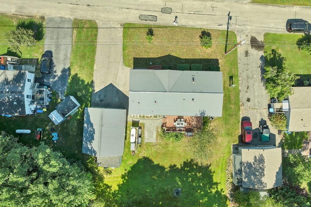 7 Cammett Drive, Raymond NH 03077 photo 38