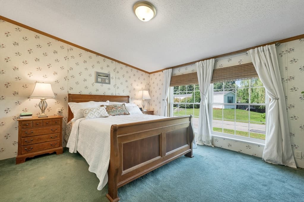 7 Cammett Drive, Raymond NH 03077 photo 15