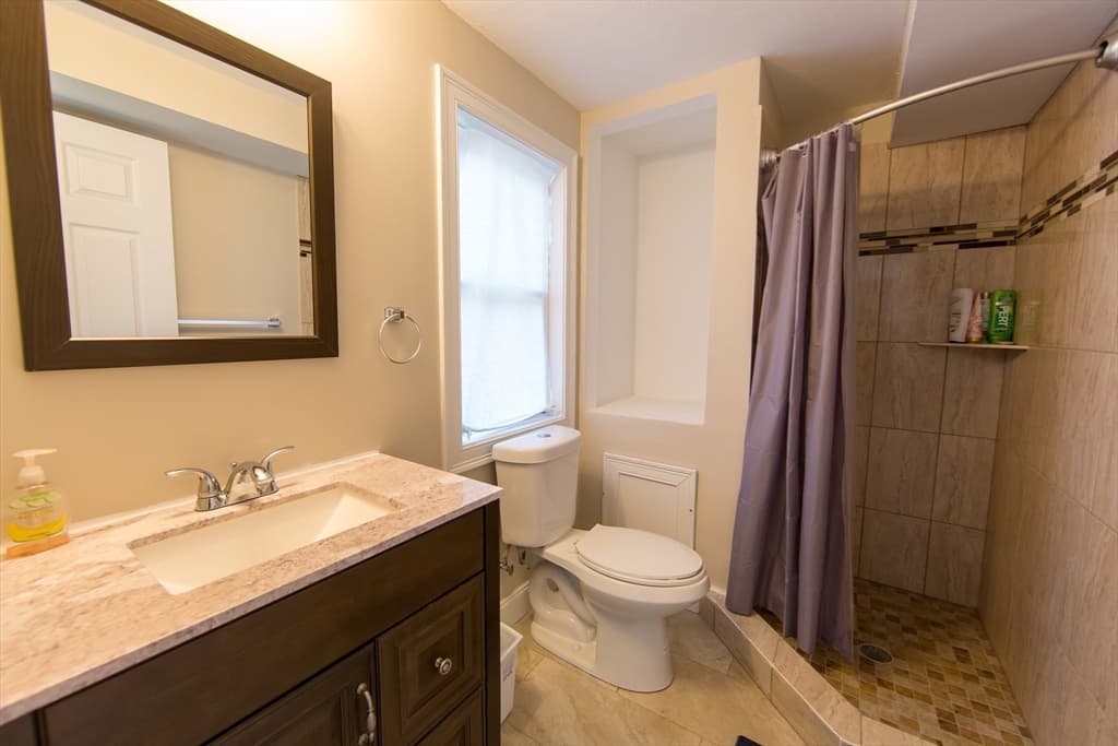 194 Oak St, Shrewsbury MA 01545 photo 17