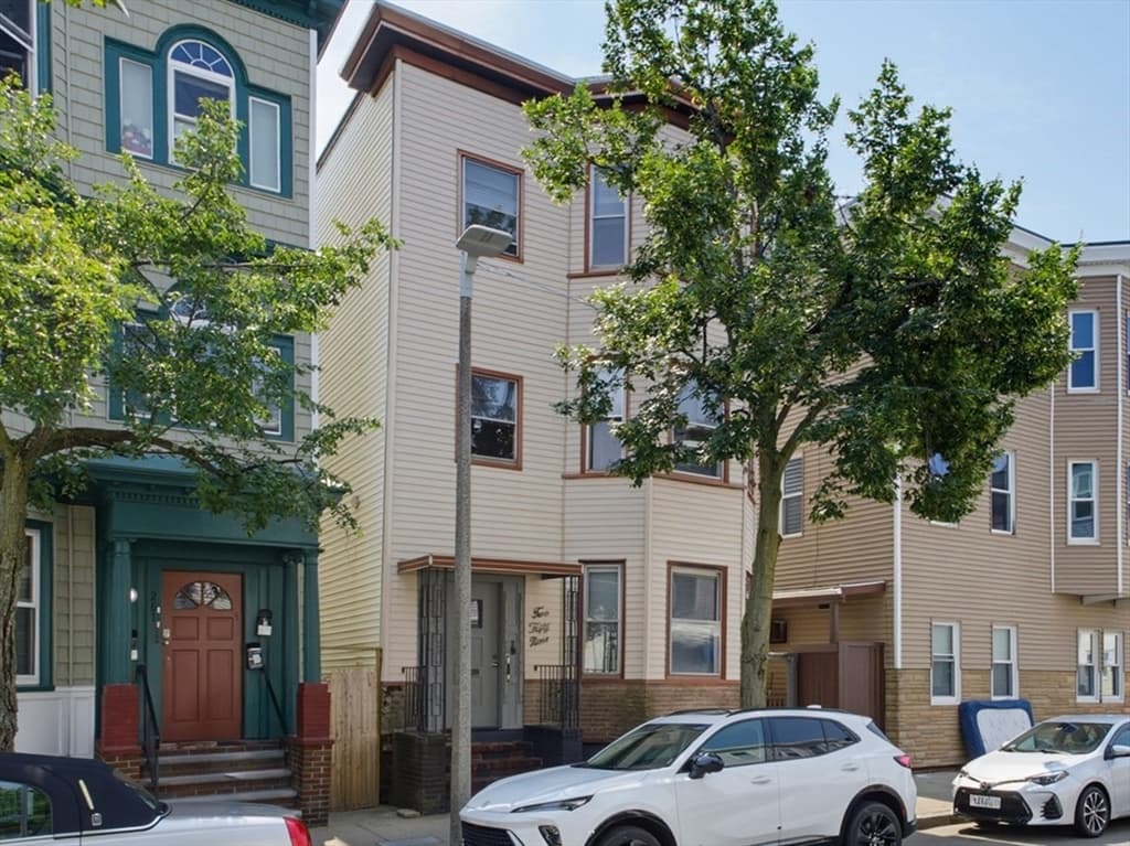 259 Havre St, Boston MA 02128