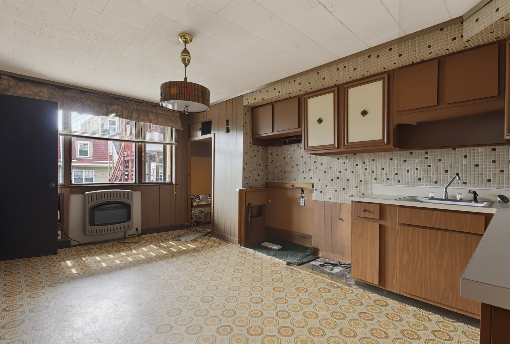 3 Family at 259 Havre St, Boston MA 02128, Boston, photo 25 of 37