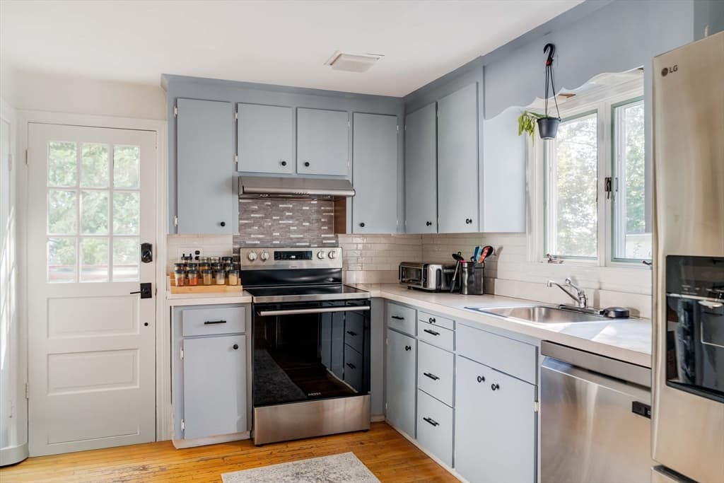 26 Elmwood Ave, Braintree MA 02184 photo 5