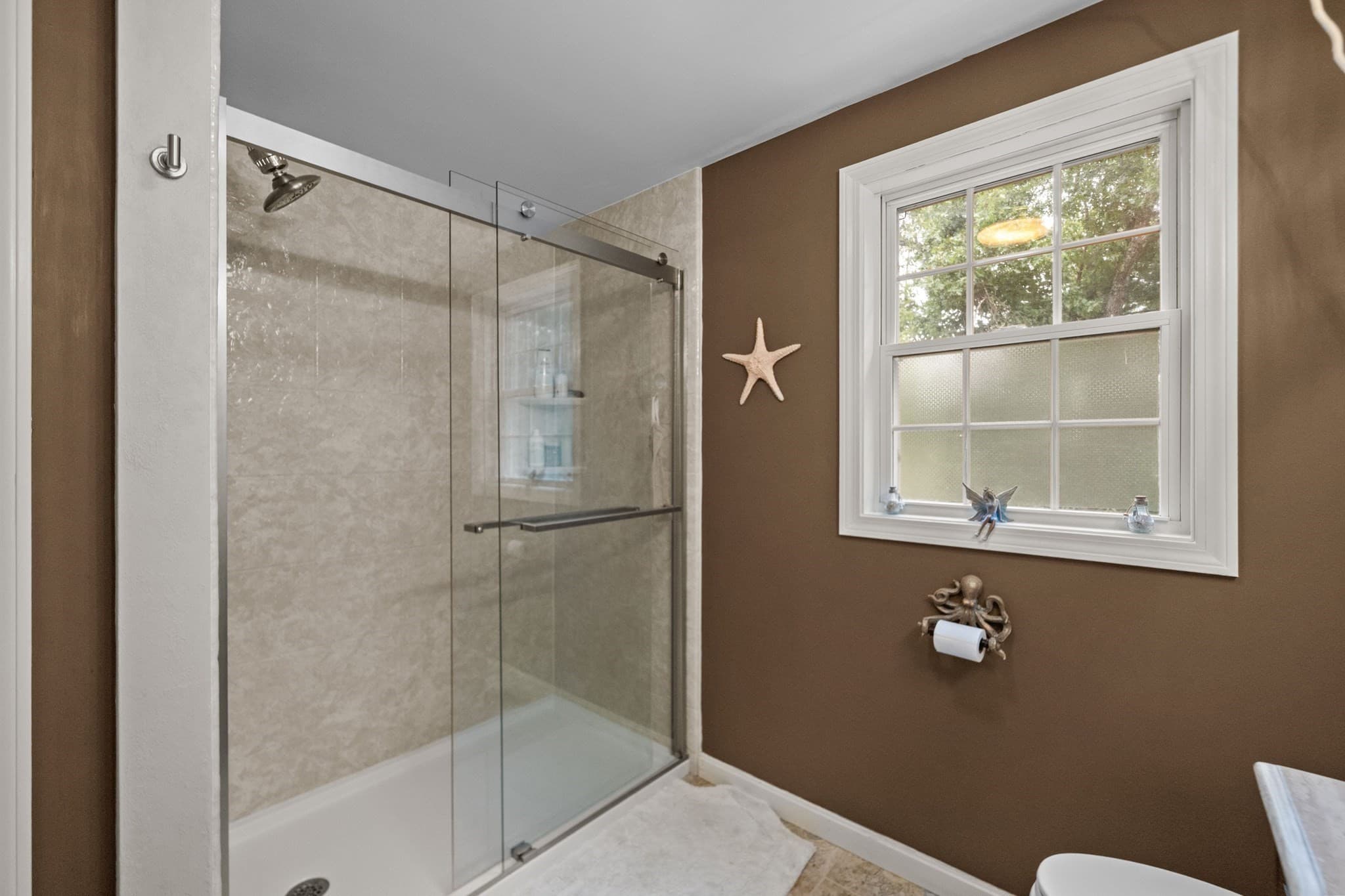 Single Family Residence at 31 Lauren Way, Lowell MA 01854, photo 24 of 36