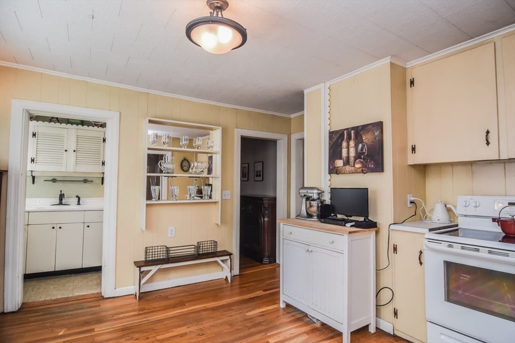 140 Mendon St, Hopedale MA 01747 photo 13