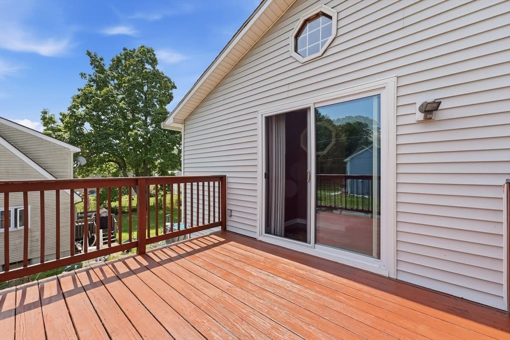128 Newfield Rd, Springfield MA 01119 photo 23