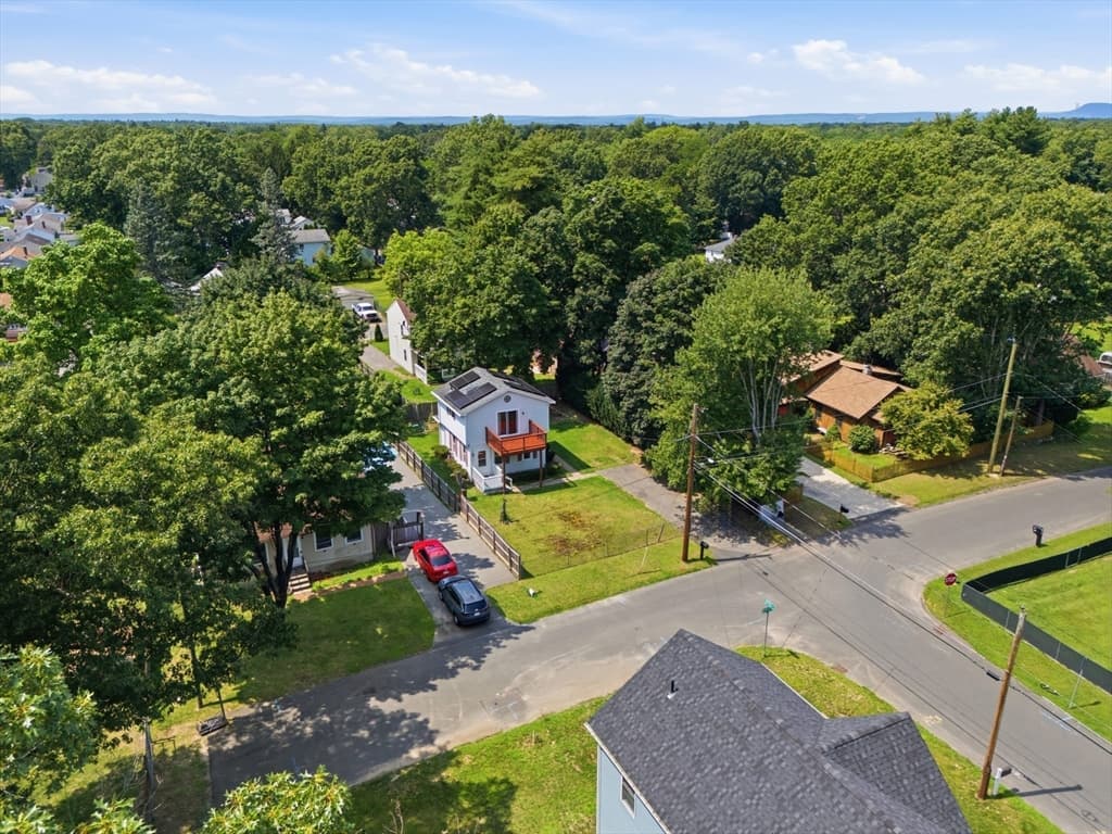 128 Newfield Rd, Springfield MA 01119 photo 33
