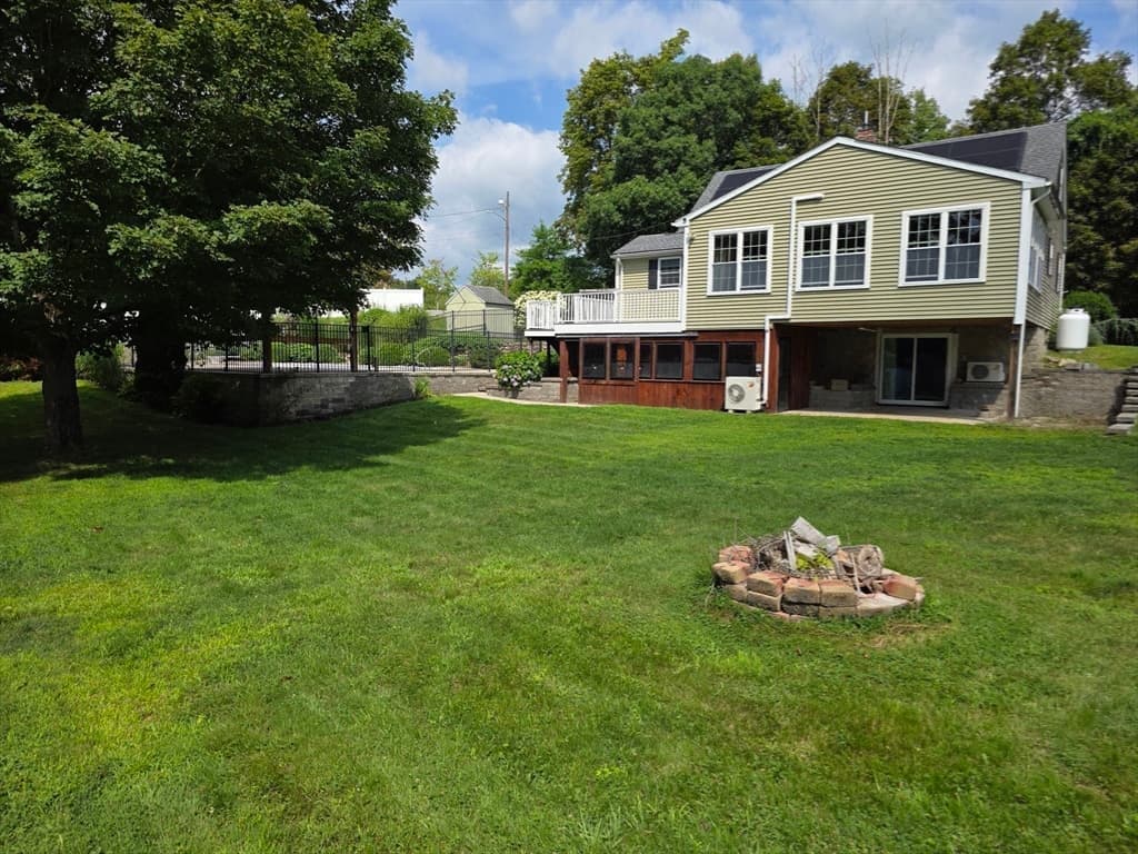 Single Family Residence at 14 James St., Dudley MA 01571, Dudley, photo 33 of 41