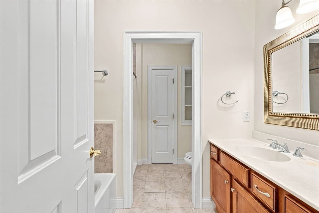 152 Spring Meadow Ln # 152, Hanover MA 02339 photo 16