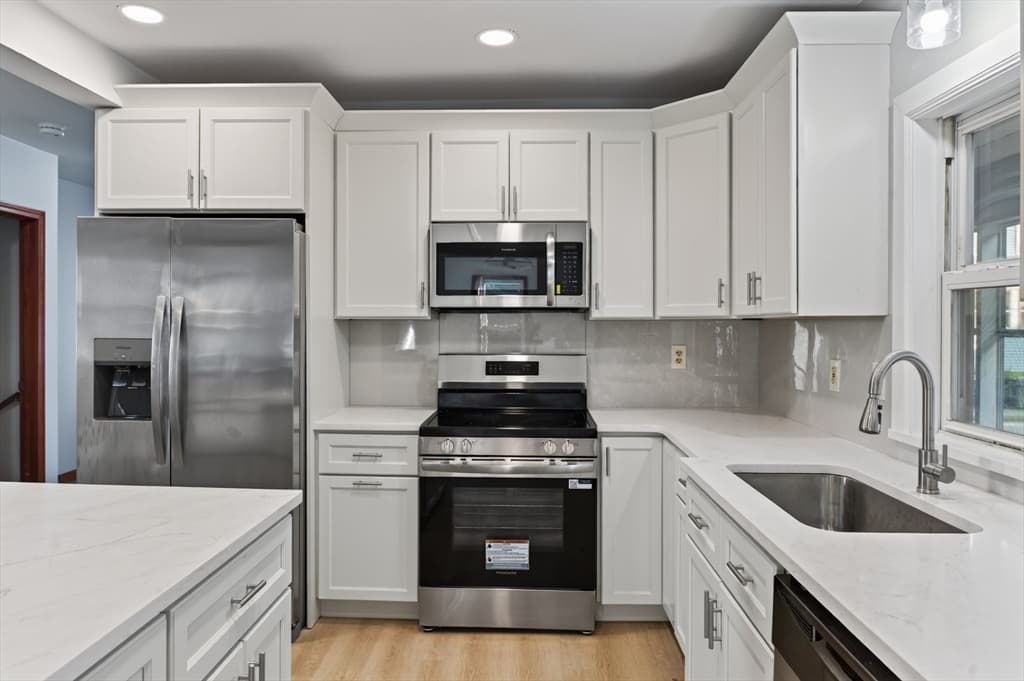 13 Goddard St, Webster MA 01570 photo 12