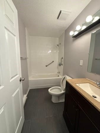 100 Captains Row # 203, Chelsea MA 02150 photo 10