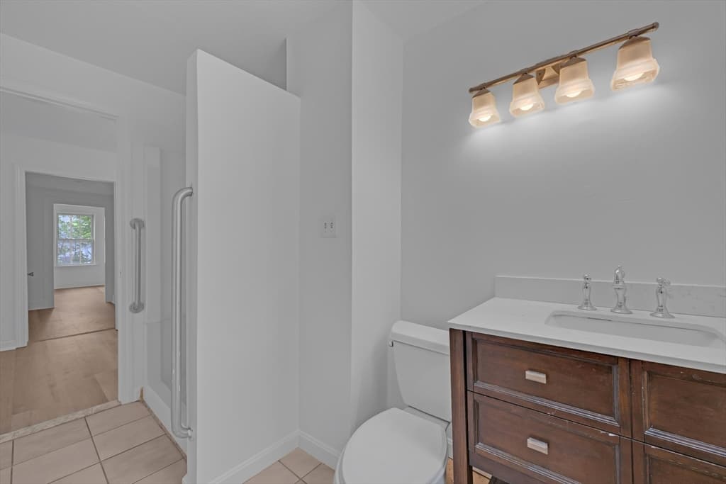 4 Eddy St, Ware MA 01082 photo 6