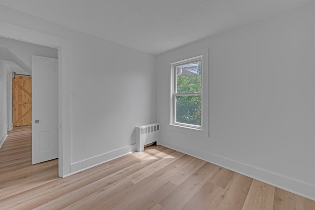 4 Eddy St, Ware MA 01082 photo 13