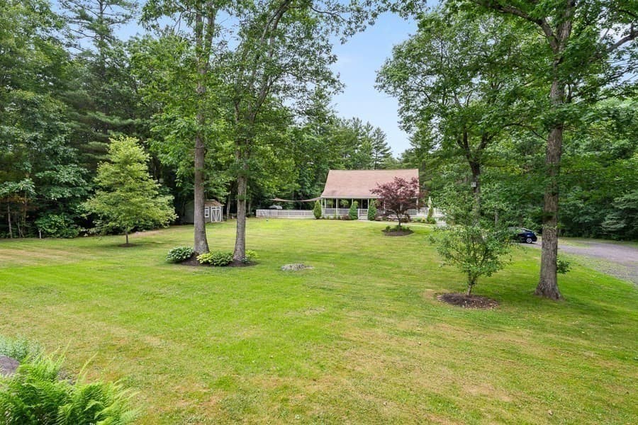 Single Family Residence at 115 River Rd, Rutland MA 01543, photo 4 of 41