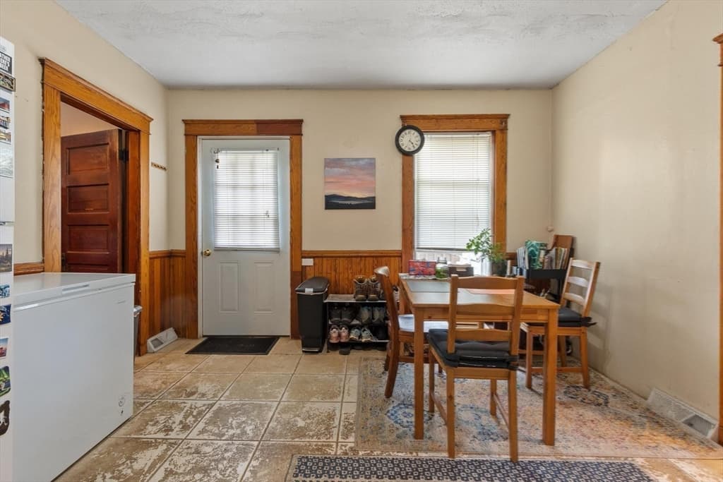 181 Park Street, Gardner MA 01440 photo 28