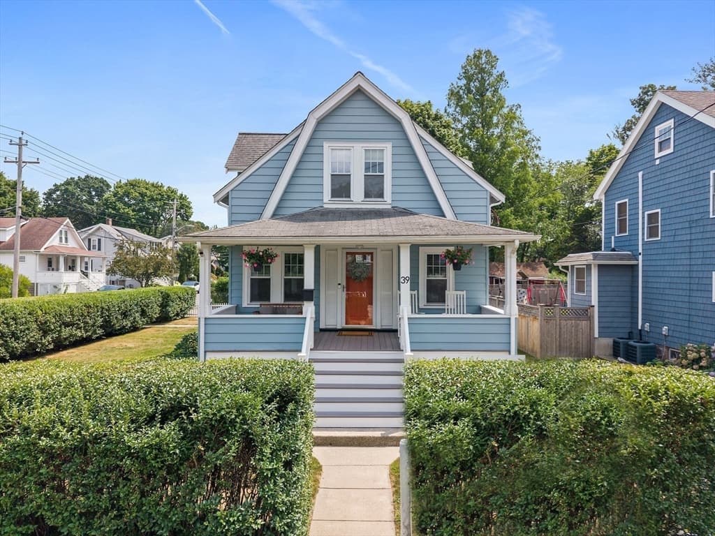 39 Holmes St, Braintree MA 02184 photo 2