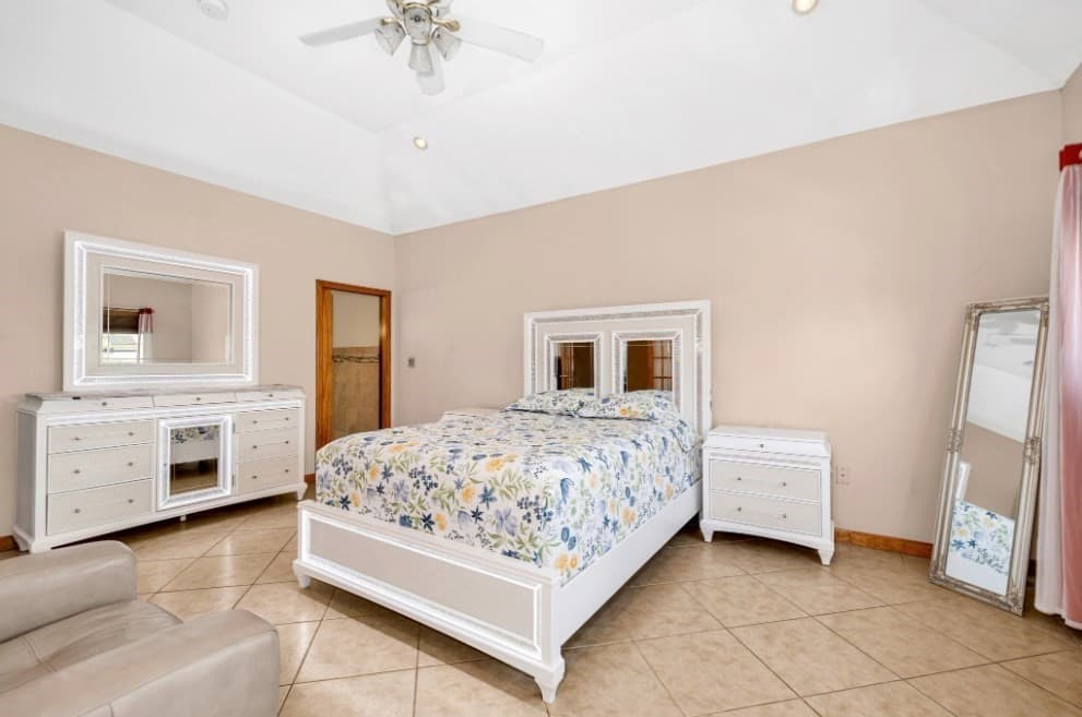 33 Tedford Ave, Revere MA 02151 photo 14