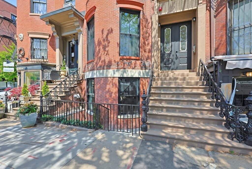 667 Tremont Street # A, Boston MA 02118 photo 2