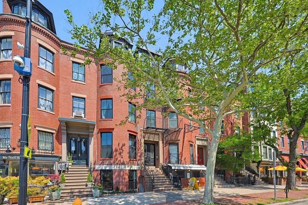 667 Tremont Street # A, Boston MA 02118 photo 3