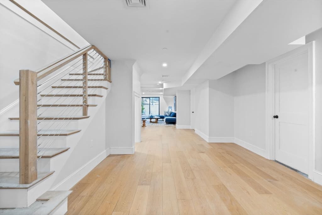 667 Tremont Street # A, Boston MA 02118 photo 32