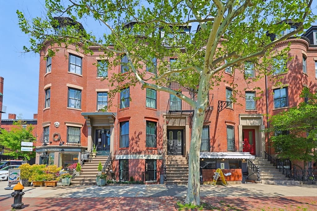 667 Tremont Street # A, Boston MA 02118