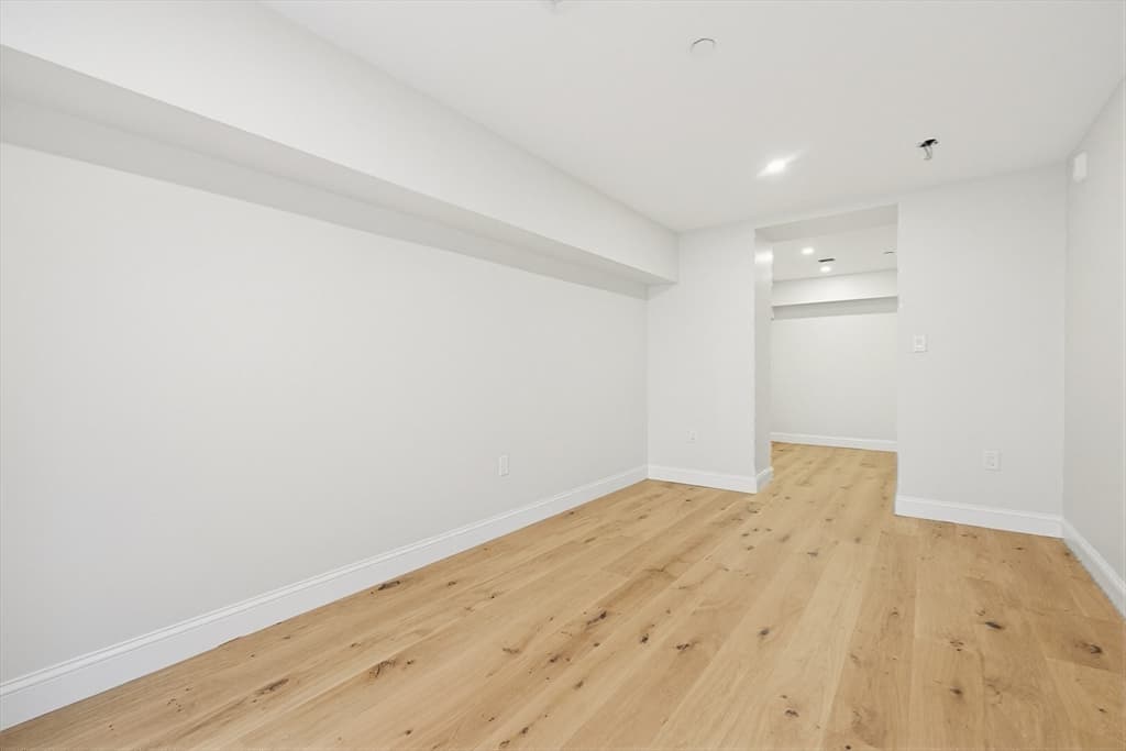 667 Tremont Street # A, Boston MA 02118 photo 30