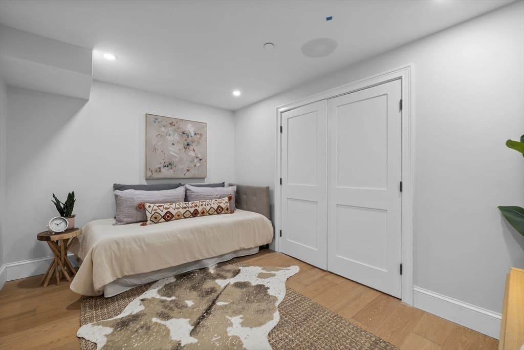 667 Tremont Street # A, Boston MA 02118 photo 41