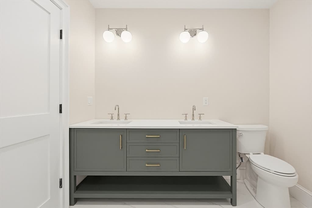 667 Tremont Street # A, Boston MA 02118 photo 19
