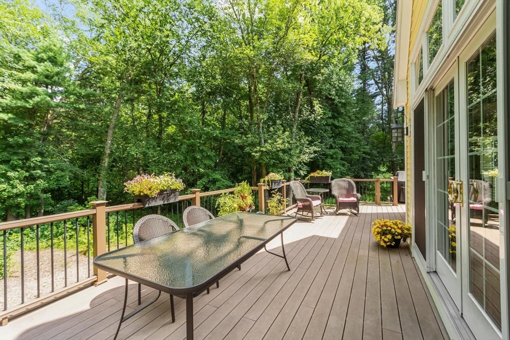 Single Family Residence at 17 Townsend Road, Lynnfield MA 01940, Lynnfield, photo 42 of 42