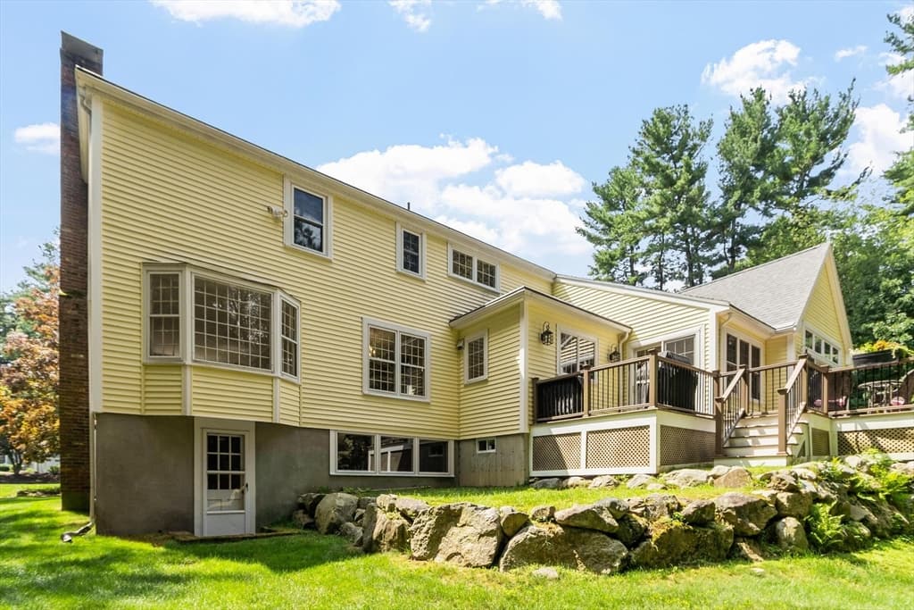 Single Family Residence at 17 Townsend Road, Lynnfield MA 01940, Lynnfield, photo 36 of 42