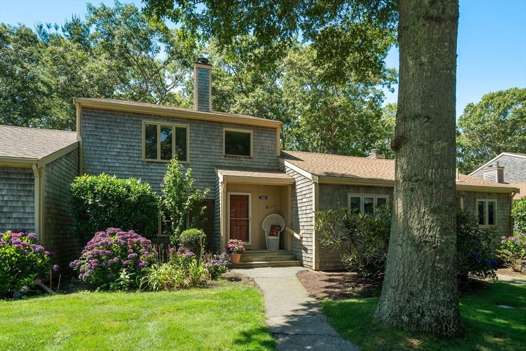 68 Woodland Trail # 68, Falmouth MA 02536