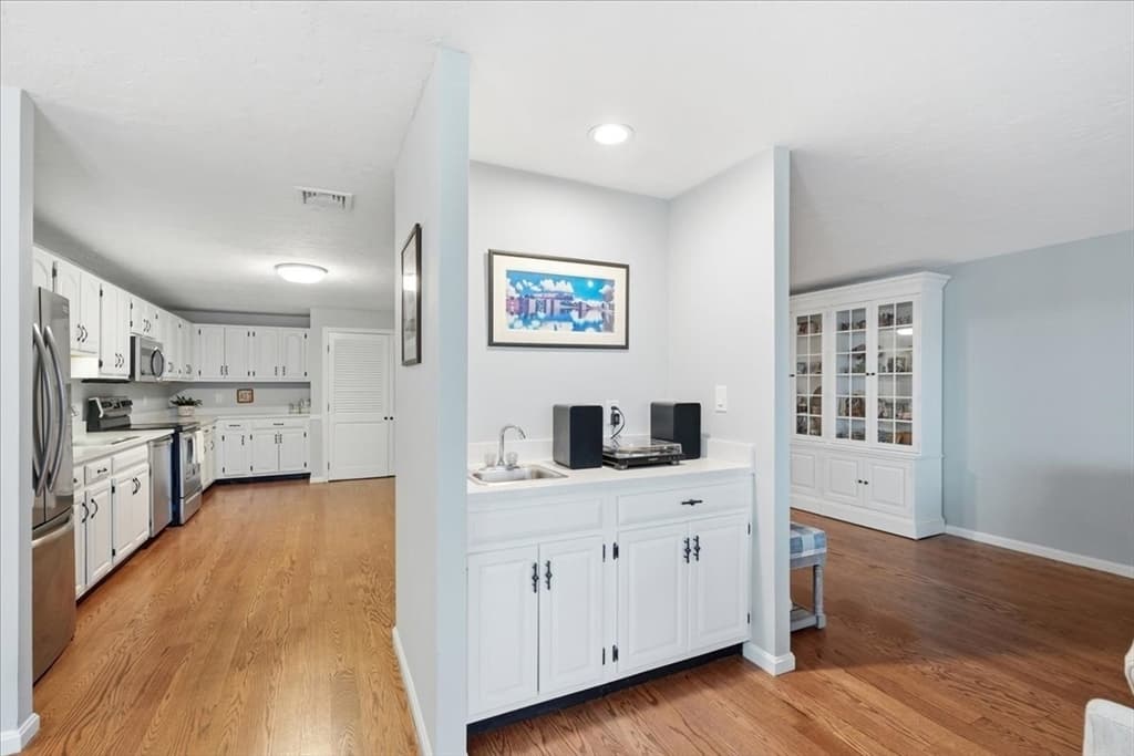 40 Greenleaf Street # 506, Quincy MA 02169 photo 9