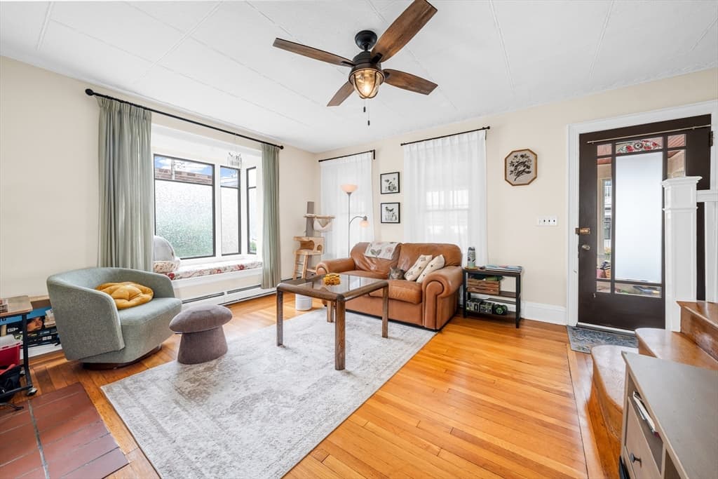 9 Sycamore St, Somerville MA 02143