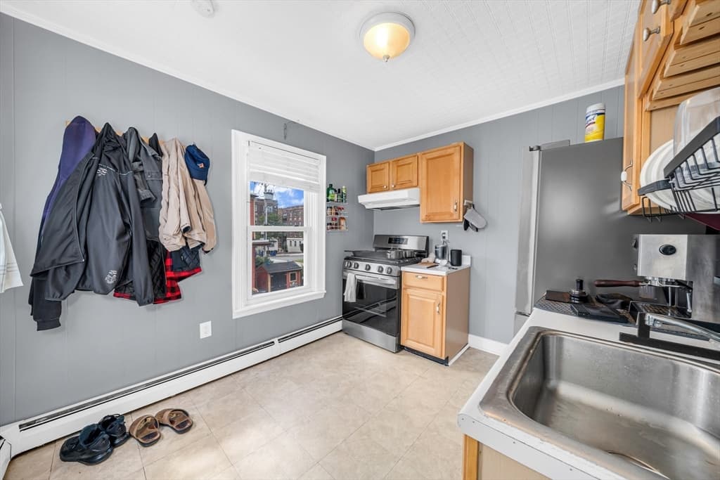 9 Sycamore St, Somerville MA 02143 photo 24